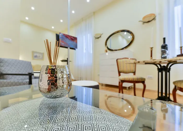 Отель Noble Elegance Studio