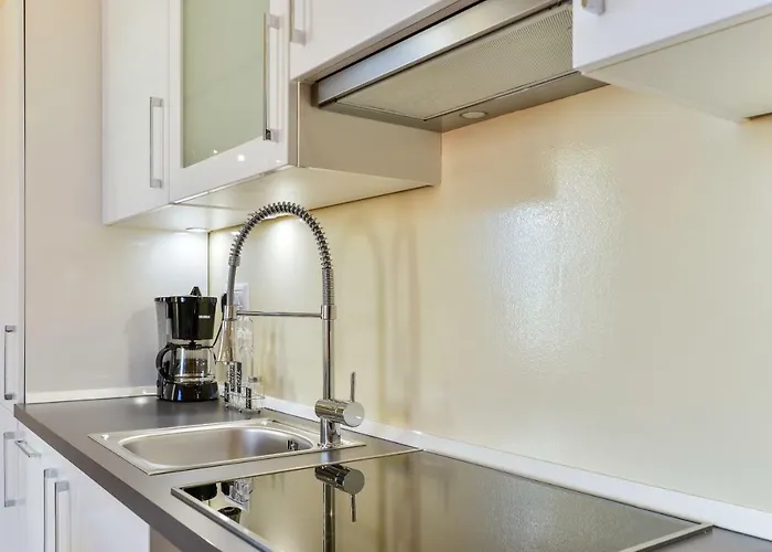 Noble Elegance Studio *