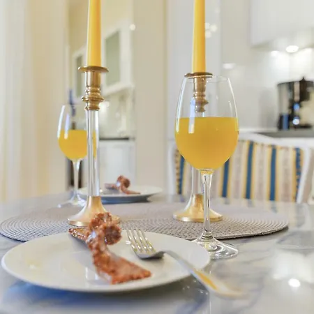 Noble Elegance Studio Apartment *