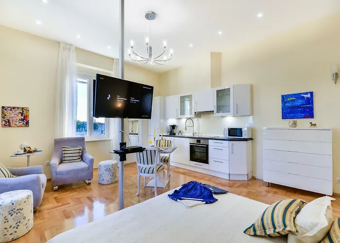 Hotel Noble Elegance Studio *