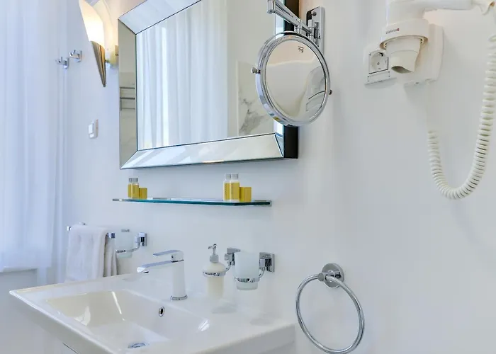 Noble Elegance Studio *