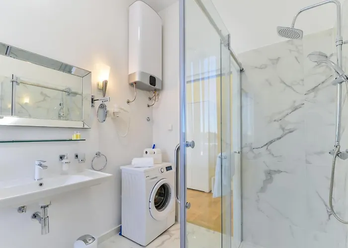 Готель Noble Elegance Studio Задар